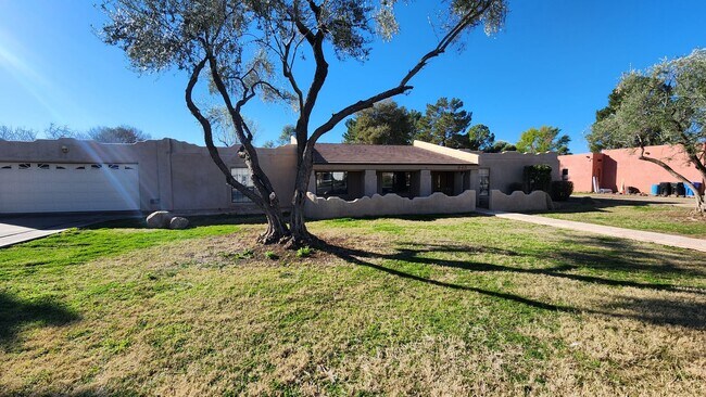Photo - Remarkable horse property with HUGE yard!