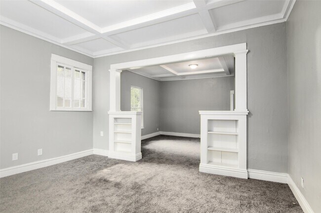 Photo - 3220 Melbourne St