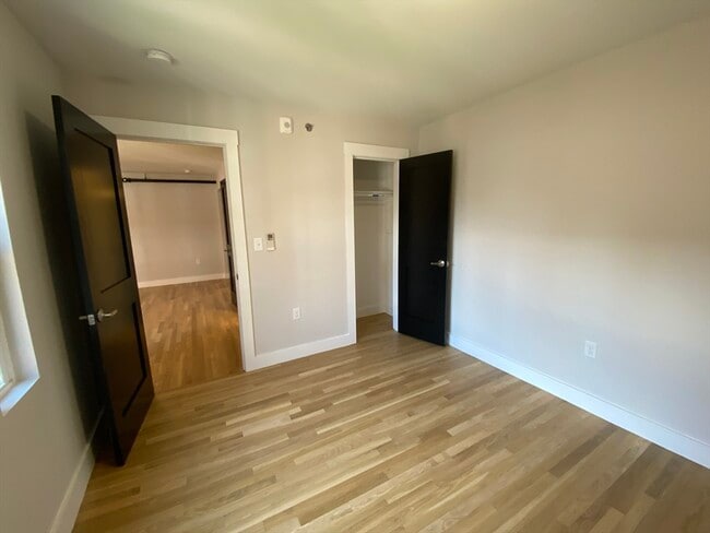 Building Photo - 40 Butler Rd Unit 107