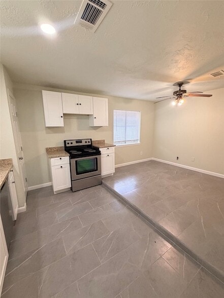 Photo - 4527 Fitzwater Dr