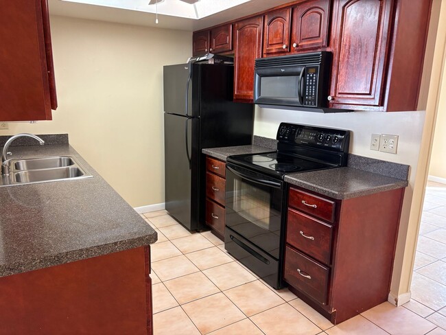 Photo - Nice quiet neighborhood in Arbor Ridge Area (32817)