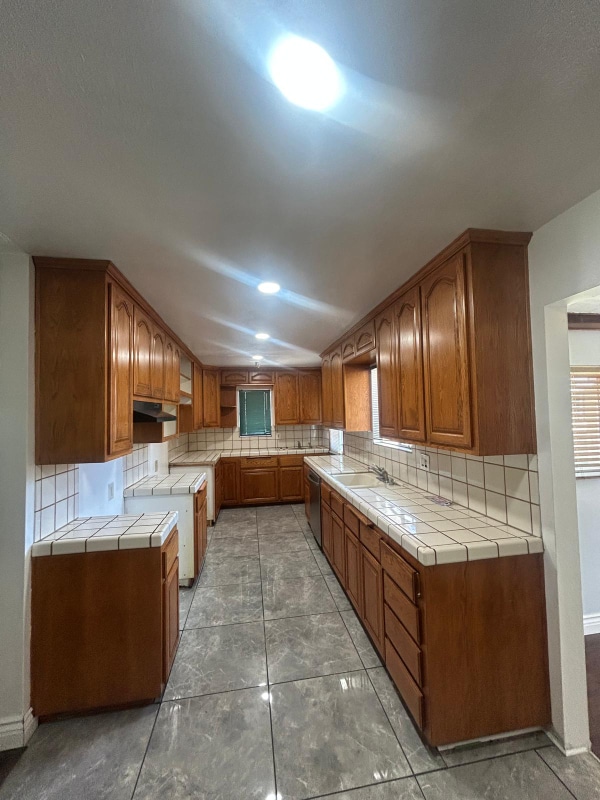 Photo - 21102 Dalaman Ave