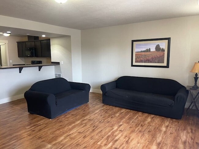 Photo - 91 Alki St Unit 91 ALKI-BB (MASTER & FRONT)No-furniture