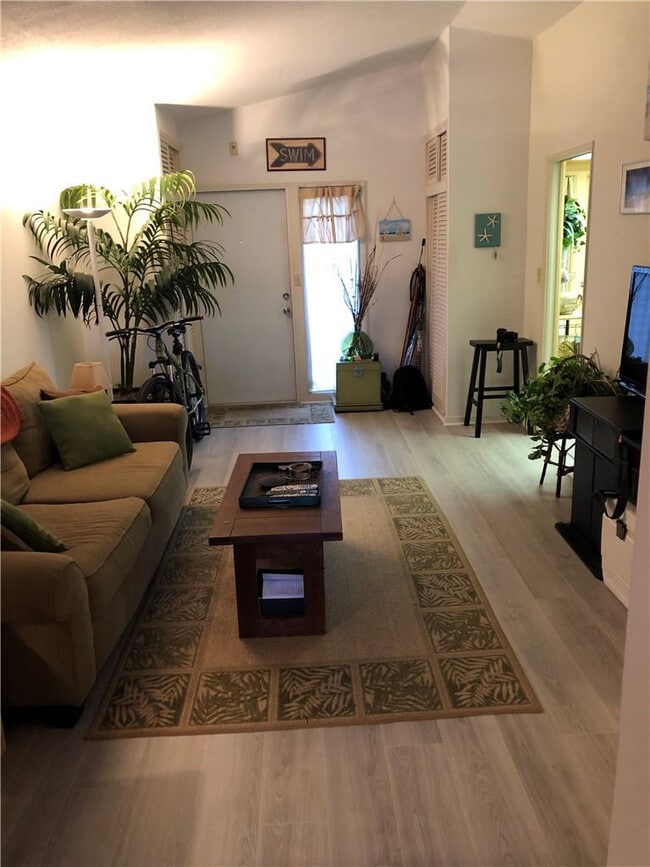 Building Photo - 1967 S Ocean Blvd Unit 305