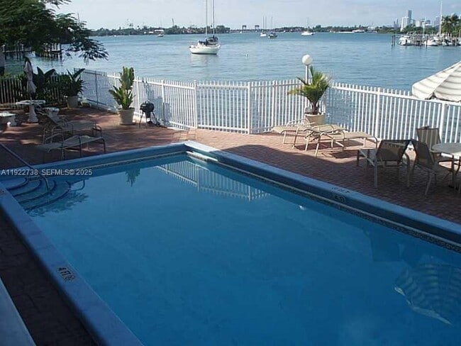 Photo - 1441 Lincoln Rd Unit 308