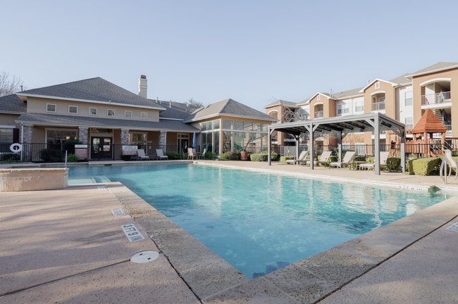 Building Photo - Cypress Creek River Bend