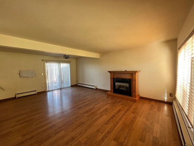 Photo - 3808 Tyler St