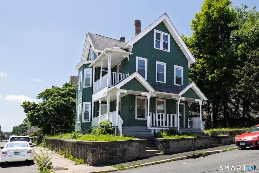 Photo - 95 Sunnyside Ave