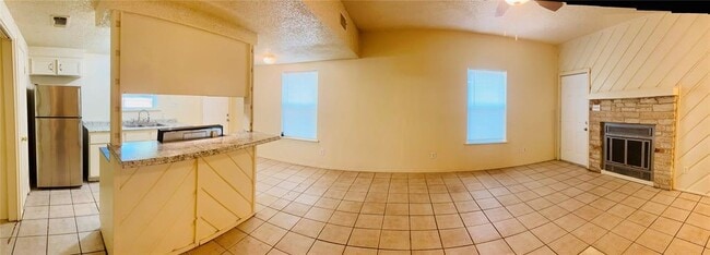 Photo - 1206 Tartan Ln