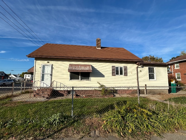 Photo - 922 S Spring St