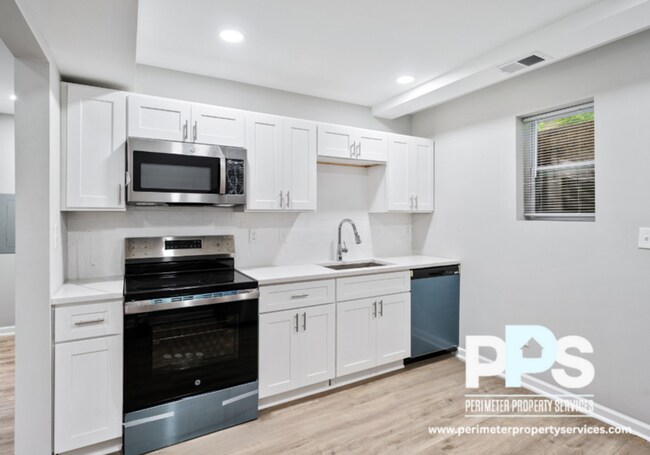 Photo - 138 Griffin St NW