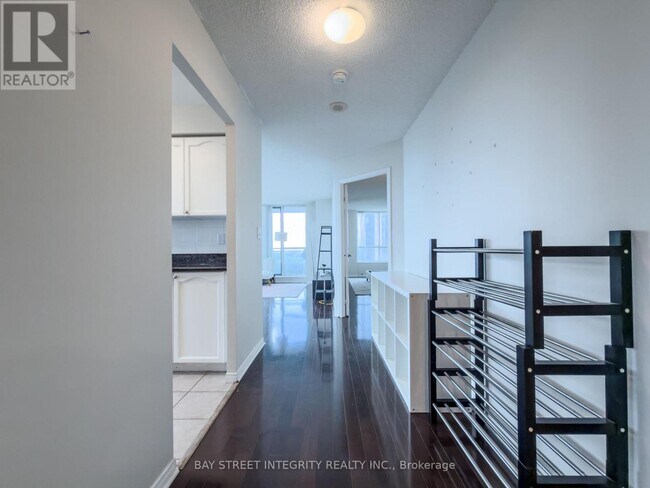 Photo - 39 Pemberton Ave Unit Lph13