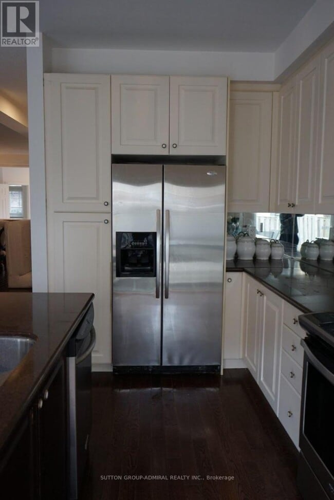 Photo - 21 Asner Ave