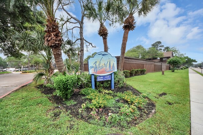 651 Davis Rd