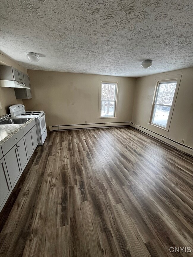 Photo - 684 West End Ave