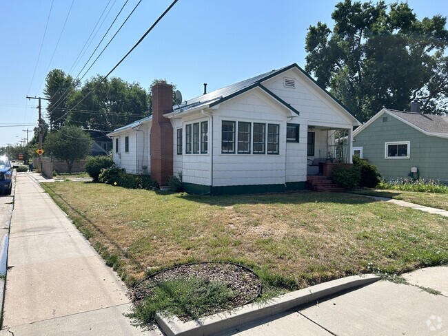 Building Photo - 970 Grant Ave Rental