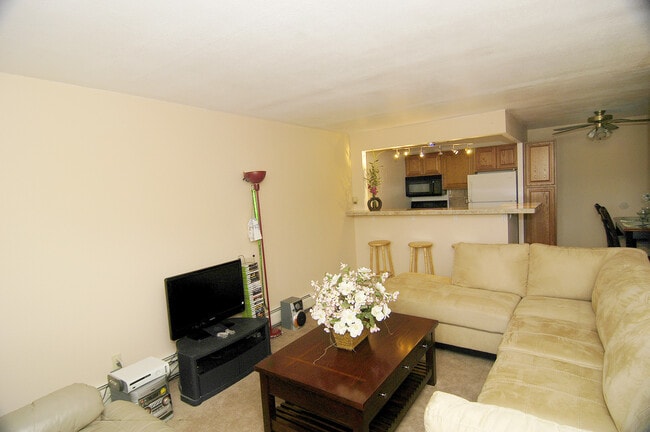Photo - 1200 Golden Cir Unit 311