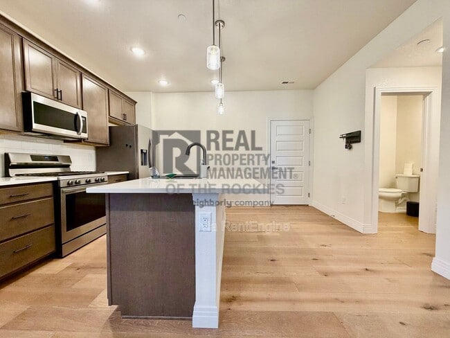 Photo - 1203 Bon Homme Richard Dr