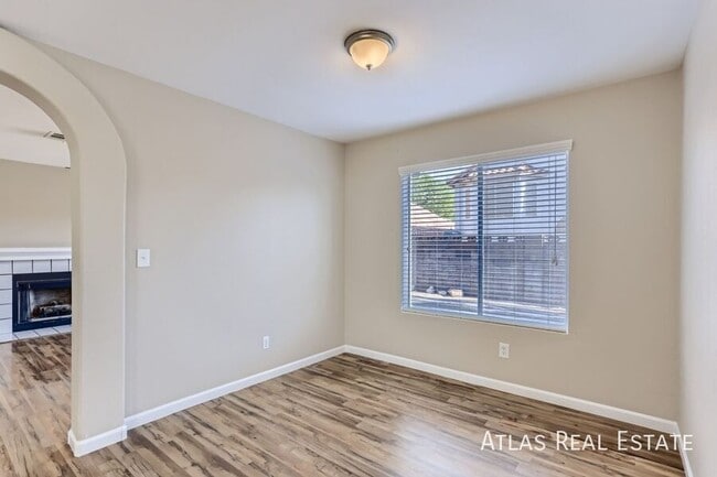 Photo - 8112 Dolphin Landing Dr