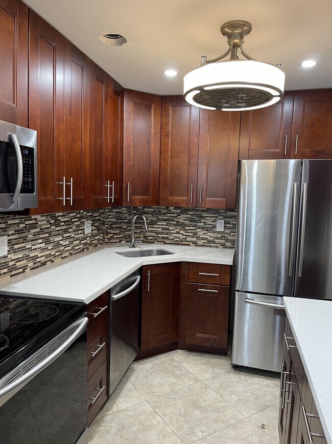 Photo - 3115 Oakland Shores Dr