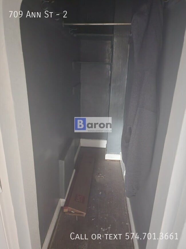 Photo - 709 Ann St Unit 2