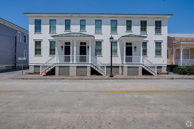 Building Photo - 1409 Jefferson St Rental