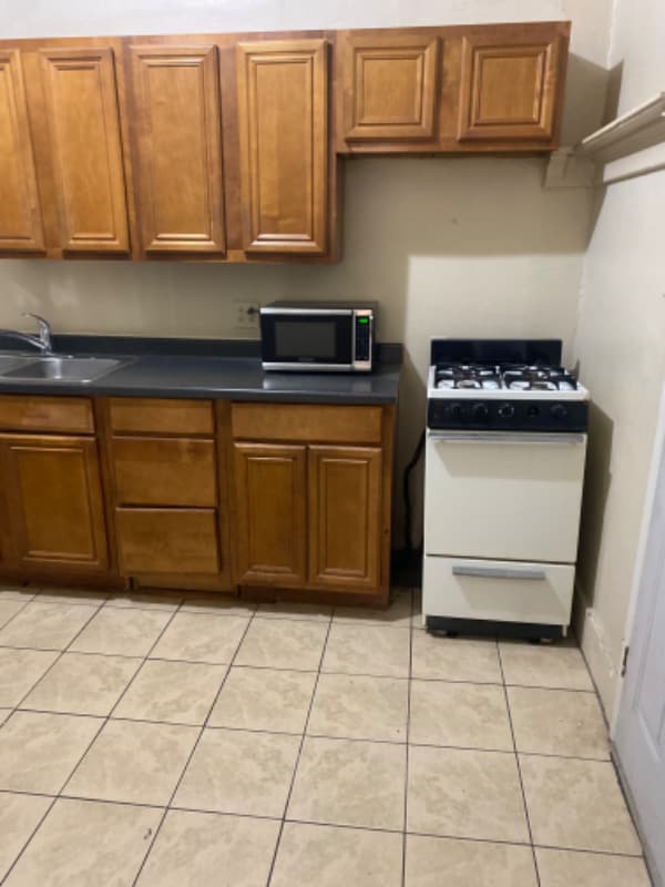 Photo - 1261 Central Ave Unit Apartment 5