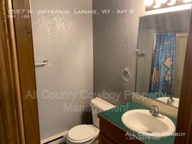 Photo - 1557 W Jefferson St Unidad Apt. B