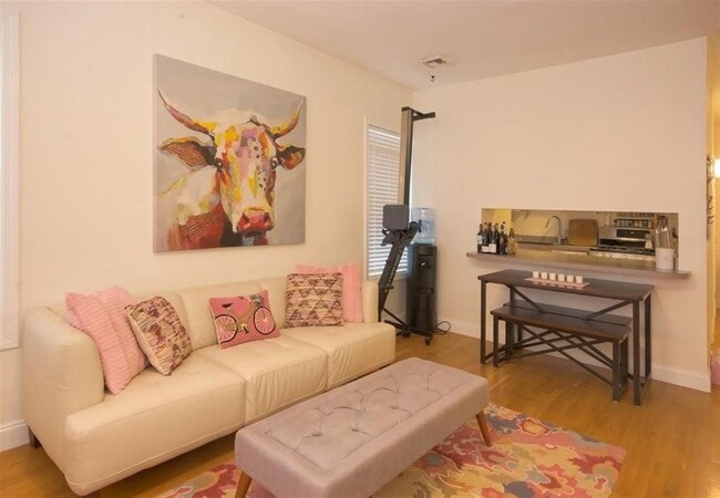 Photo - 56 Market St Unidad 2