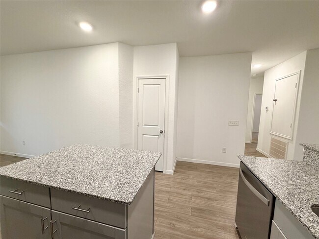 Photo - 1348 Bright Hl Dr