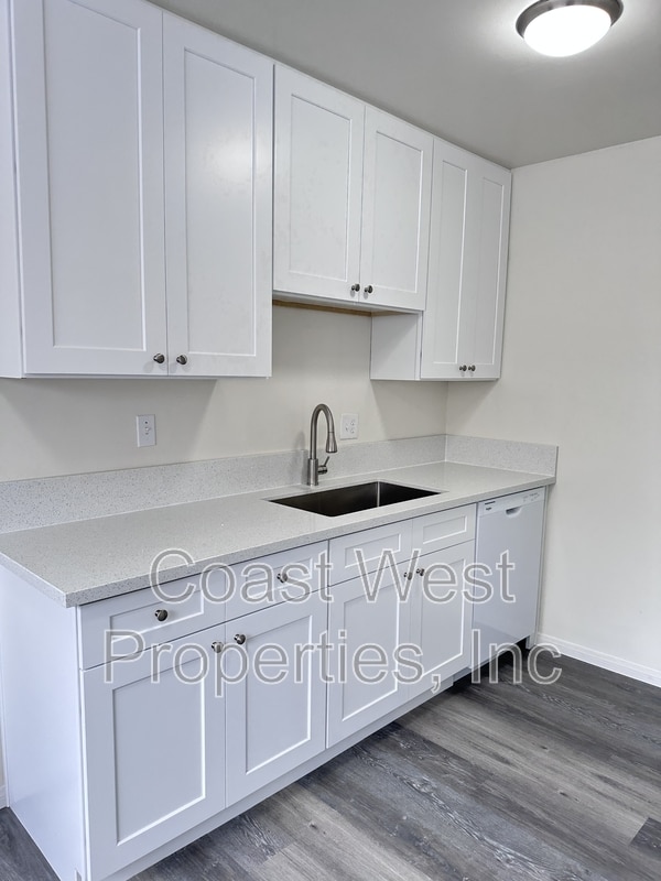 Photo - 1620 Reed Ave