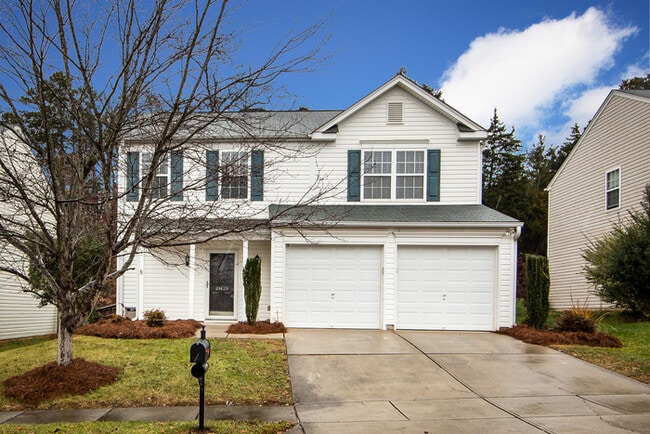 Building Photo - Great 3BD/2.5BA Home in Desirable Highland Creek!