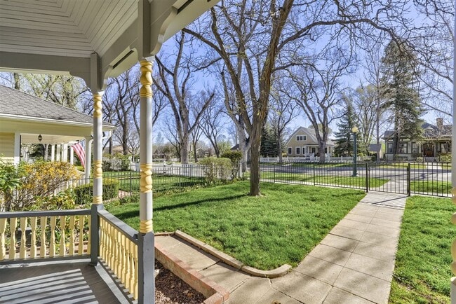 Photo - Historic Mount Vernon 4x1.5 Home Steps from Downtown Prescott