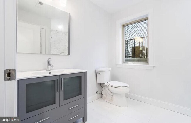 Photo - 41 W Wildey St Unit 1