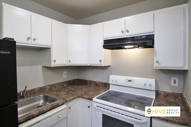 Photo - 1368 Bradley Dr