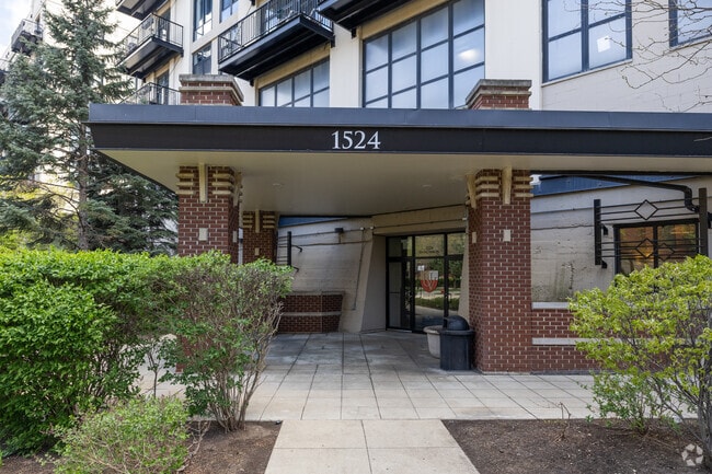 Entrance 1524 - University Village Lofts