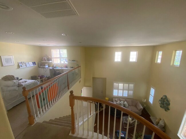 Photo - 992 Yosemite Dr