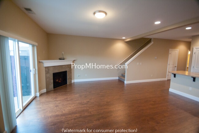 Photo - Beautiful Damascus Three Bedroom Townhouse in Wind Swept Waters!