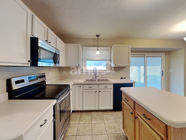 Photo - 279 Rockmill St