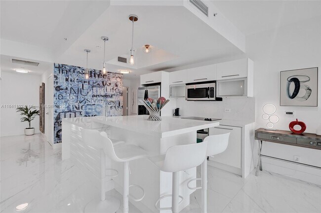 Photo - 888 Biscayne Blvd Unidad 2404