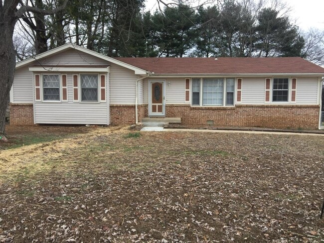 Building Photo - 4717 Kalamath Dr Rental