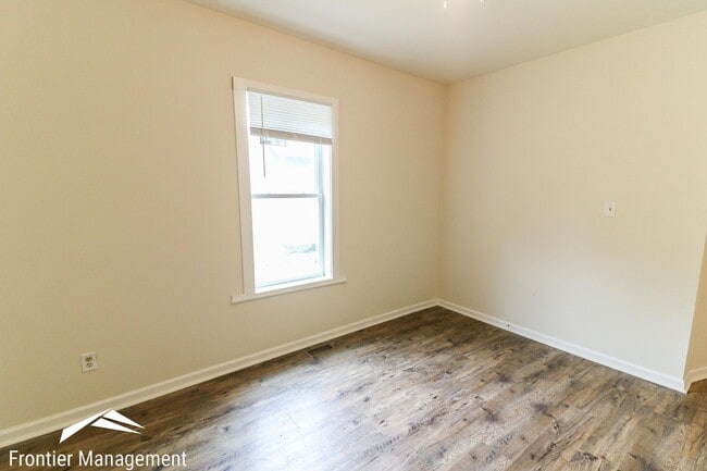 Photo - 1026 Bertrand St Unit 3