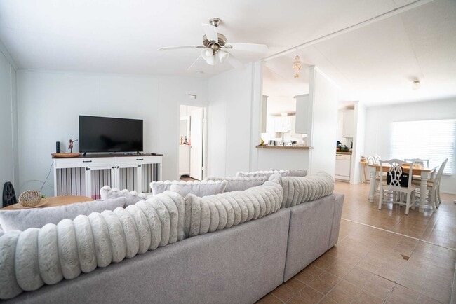 Photo - 20511 N Sabine Dr