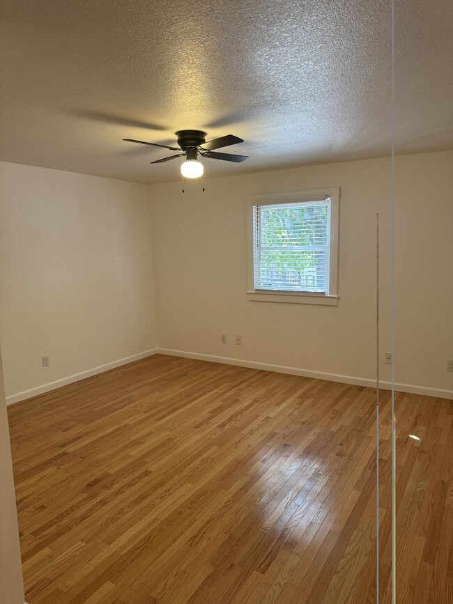 Photo - 1915 10th St Unit 1915 10th St Apt #1