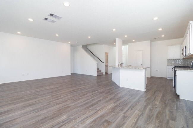 Photo - 9411 Clearwater Bluff Ln