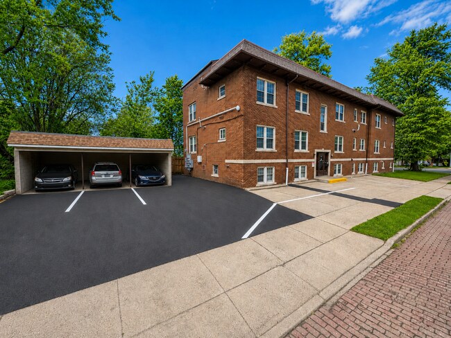 Photo - 111 Hollinger Ave Unit Apt. 8