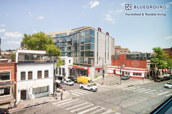 Photo - 1924 8th St NW Unidad GO FL3-ID680