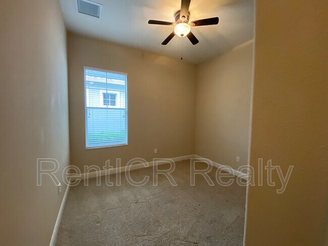 Photo - 7212 S St Patrick St