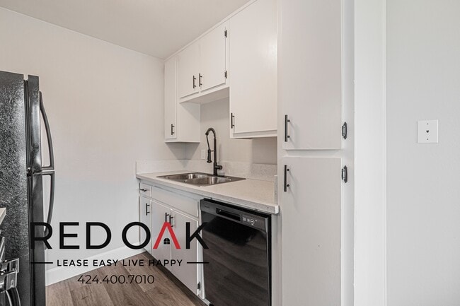 Photo - 1740 S Otterbein Ave Unidad 71