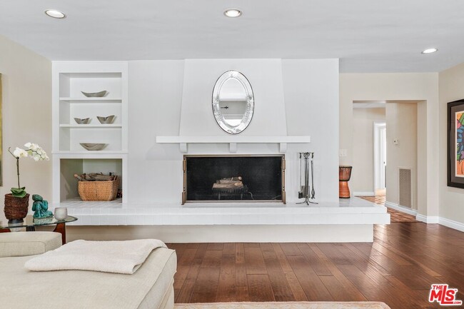 Building Photo - 23731 Park Madrid